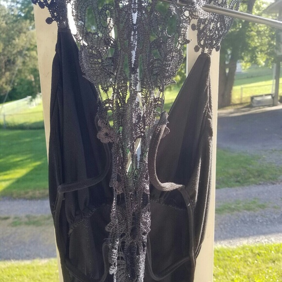 Little Black Dress Size XS - Picture 7 of 8